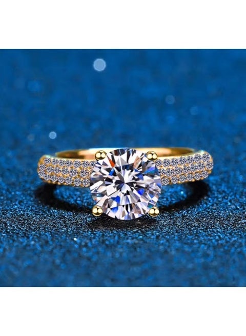 Promise ring, a solitaire-style commitment ring – a marriage promise – featuring a royal cubic zirconia stone design that combines the fluidity of flowers with the elegance of geometric details.